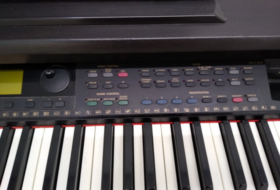 PIANO YAMAHA CVP 92