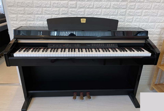 PIANO YAMAHA CLP 270PE